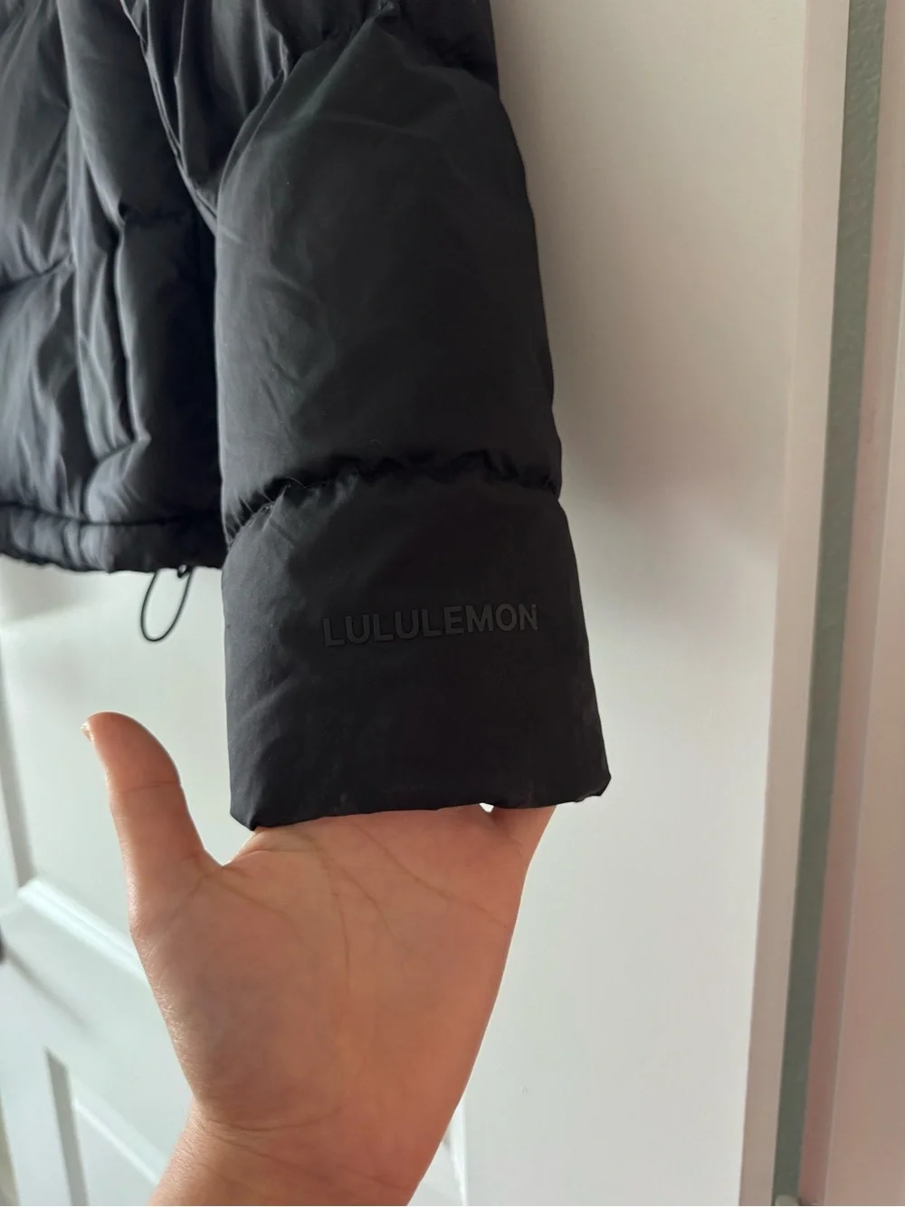 LULULEMON Wunder Puff 600-Down-Fill Cropped Jacket Size 4